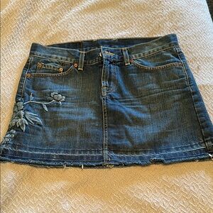 Lucky Brand Embroidered Denim Jean Skirt size 2/26